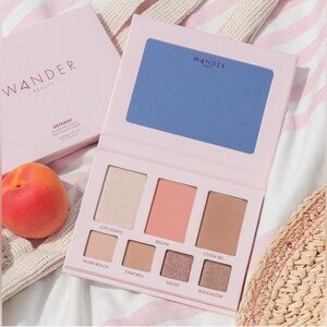 Wander Beauty Getaway Sunkissed Face and Eye Palette